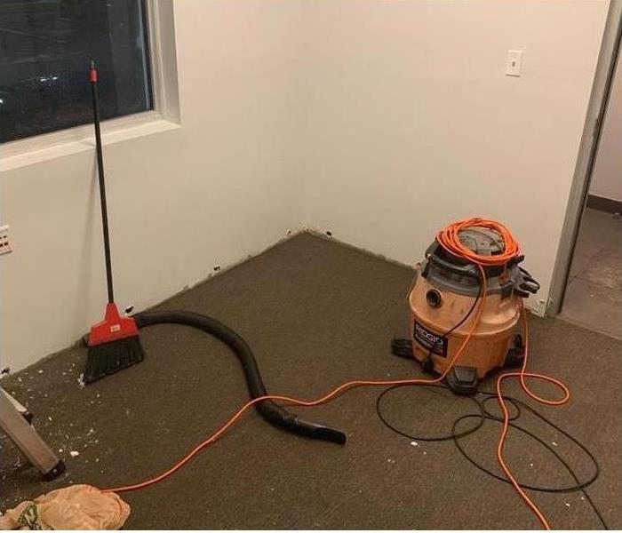 A water vacuum